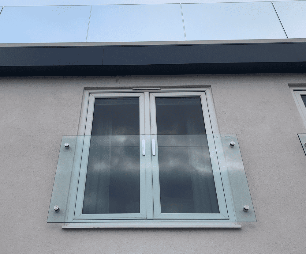 Glass Button Fixed Juliet Balcony